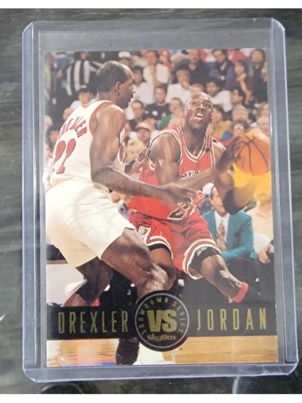 Michael Jordan vs Clyde Drexler Skybox Showdown Series Chicago Bulls 1994